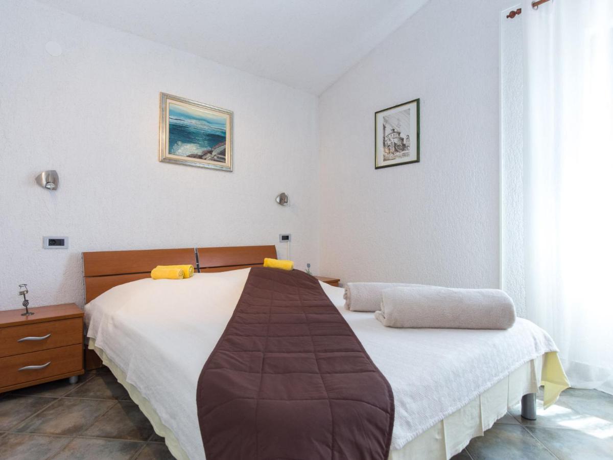 Apartment Starigrad-4 By Interhome ستاريغراد المظهر الخارجي الصورة